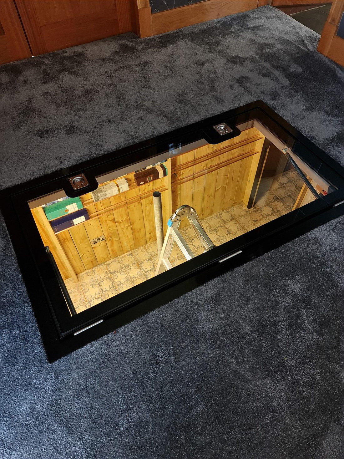 Gas Strut Hinged Glass Floor Doors: Effortless Single-Handed Cellar Access