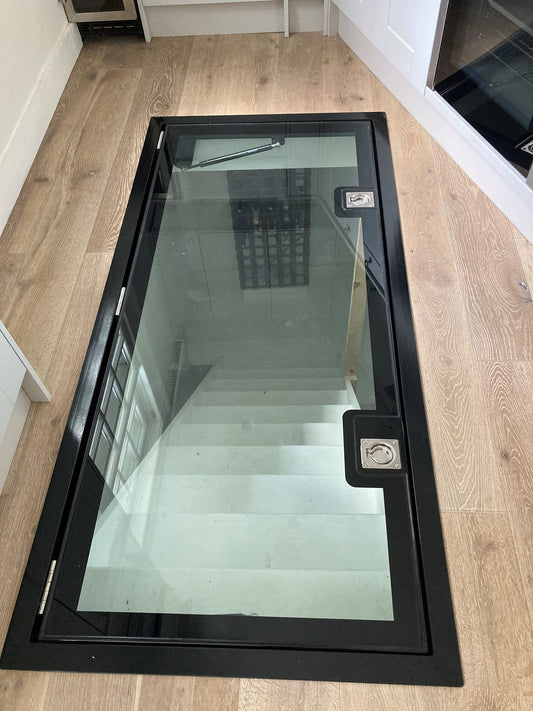 Gas Strut vs Electric Hinged Glass Floor Hatches: Which to Choose